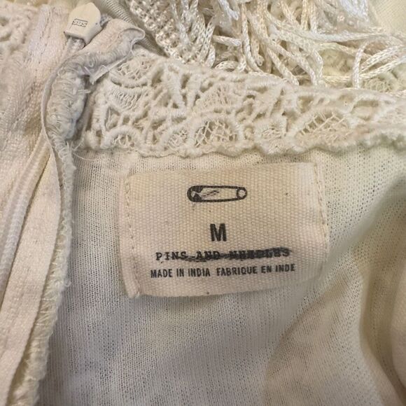 Pins And Needles Anthropology Embroidery & Fringe Boho Cottage Core Cream Shorts - Picture 10 of 12